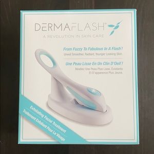 DermaFlash Original Exfoliating Facial Treatment